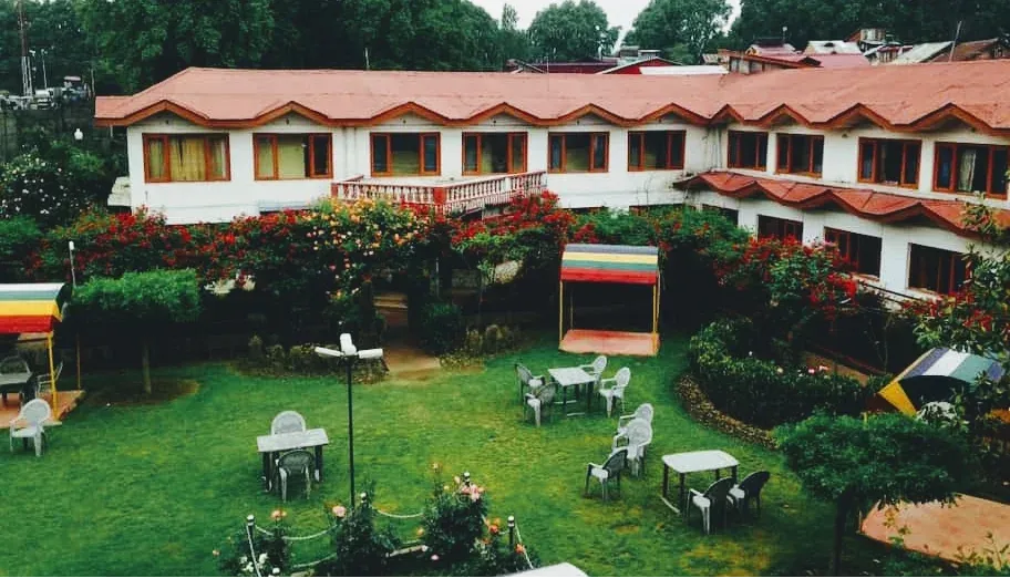 Hotel Akbar
